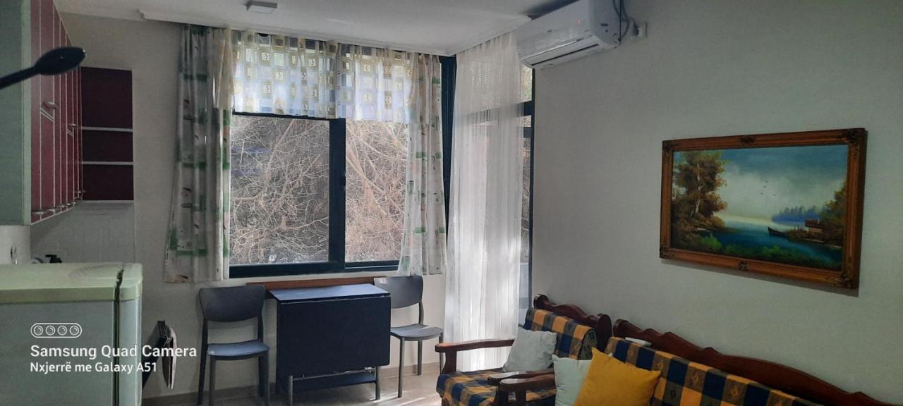 Pine Apartment 2 Plus 1 ゴーレム エクステリア 写真