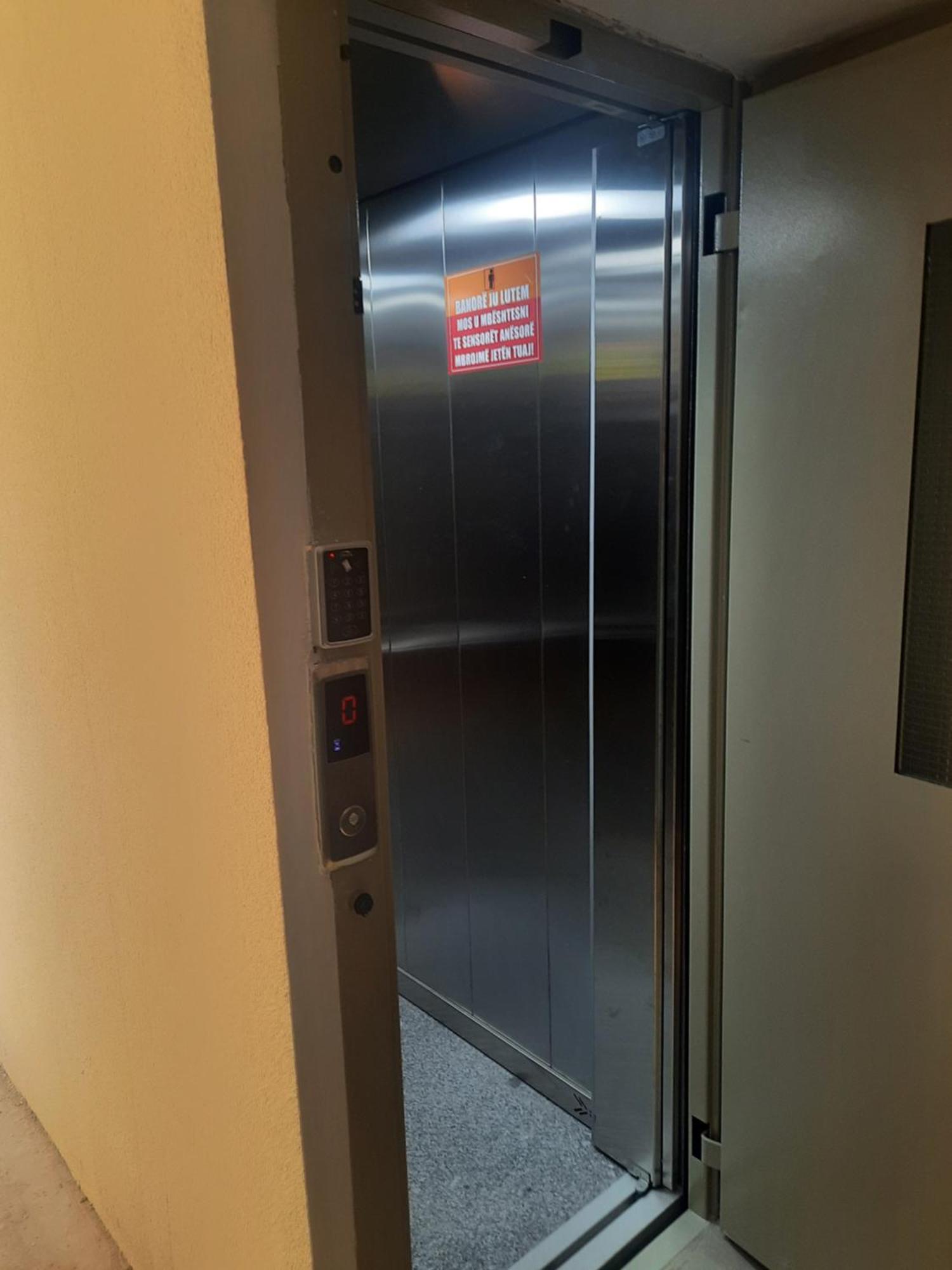 Pine Apartment 2 Plus 1 ゴーレム エクステリア 写真
